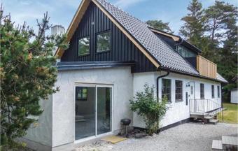 Holiday Home Borrby *xcvi *