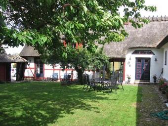 B&B Hann�sa G�rd