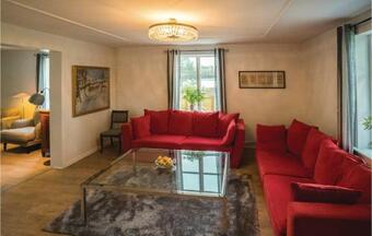 Three-bedroom Holiday Home In Lammhult