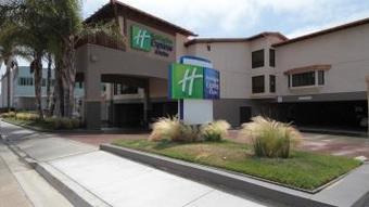 Holiday Inn Express Hotel & Suites Solana Beach-del Mar