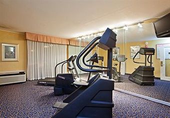 Hotel Holiday Inn Akron-west