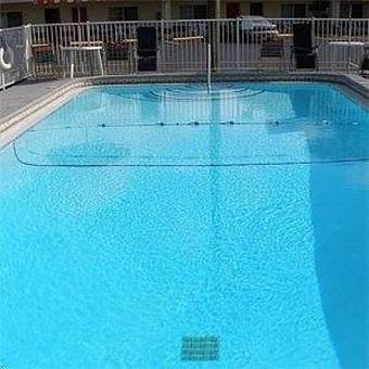 Motel Red Carpet Inn Starke