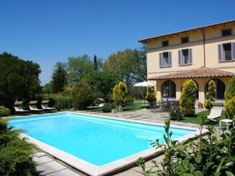 Porto Villa Sleeps 15 Pool Wifi