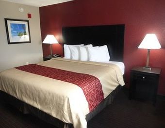 Hotel Red Roof Inn & Suites Pensacola East - Milton