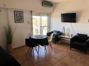 Apartamento Aliwe II (a 5' Del Aeropuerto El Palomar)