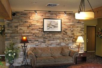 Motel Weston Inn & Suites