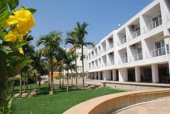 Hotel Orchard Resort