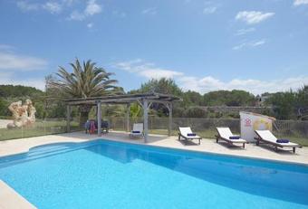 Cala Morell Villa Sleeps 8 Pool Wifi