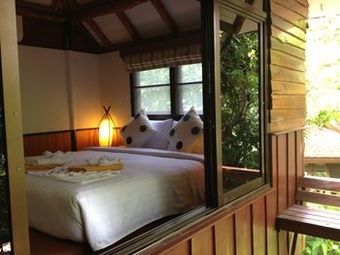 Hotel Montalay Beach Resort Koh Tao