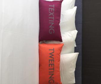 Hotel Lucent