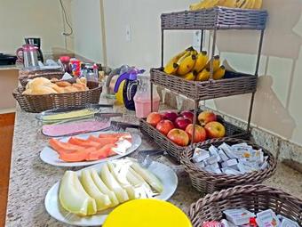 Hotel Comodoro De Quara�