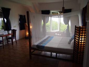 Hotel The Blue Orchid Resort