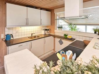 Holiday Home Henne VII