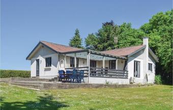 Three-bedroom Holiday Home In Humble