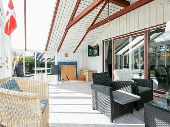 Holiday Home Humble XIII