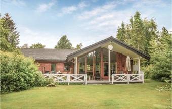 Four-bedroom Holiday Home In Oksb�l 9