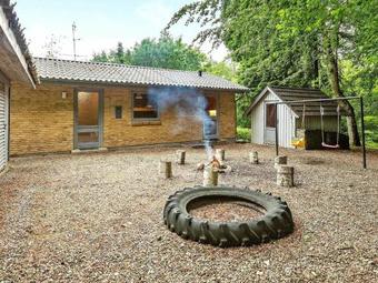 Three-bedroom Holiday Home In Aabenraa 1