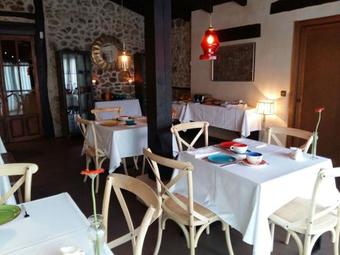 Hostal De Aldaca Rural