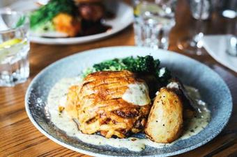 Hotel The Stag On The River