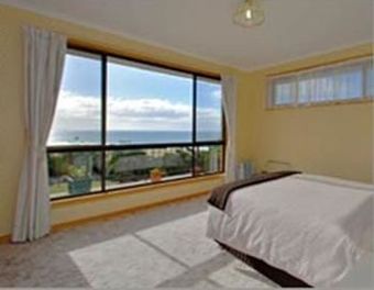 Aparthotel Bicheno's Ocean View Retreat