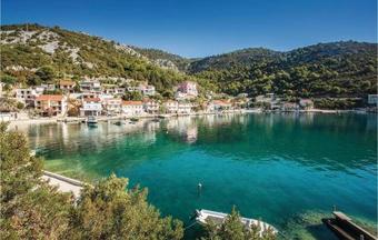 Two-bedroom Apartment In Klek