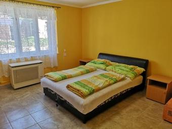 Valent�na Apartmanh�z