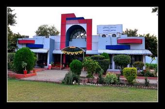 Hotel Mpt Tourist Motel, Biaora