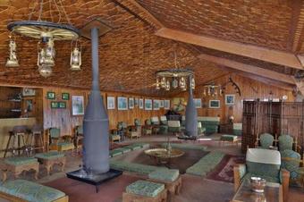 Hotel Highlands Park