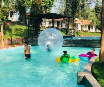 Hotel Sandalo Castle Resorts