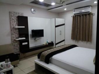 Hotel Surbhi Palace Gadarwara