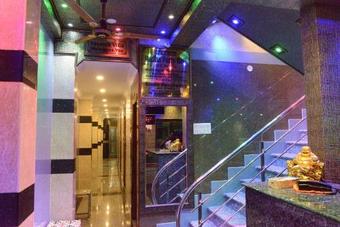 Hotel Vasanth Villa