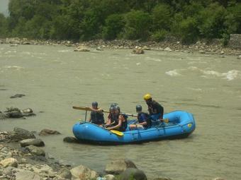 Poonam Mountain Lodge