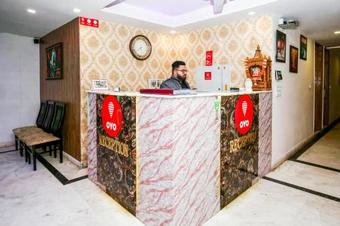 Oyo 10558 Hotel Qlark