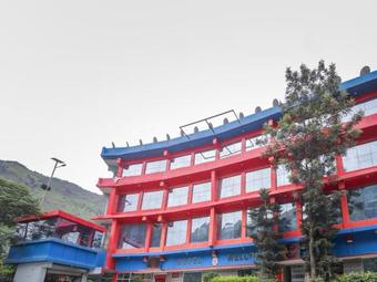 Hotel Oyo 9862 Spring Fields