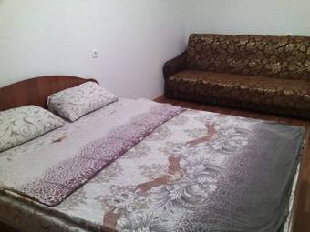 Apartments On Sergeya Maksutova