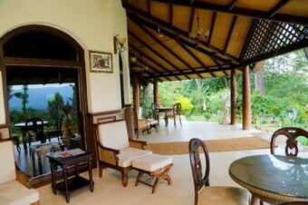 Hotel Old Kent Estates & Spa, Coorg