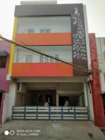 Hotel Aakash Temple View