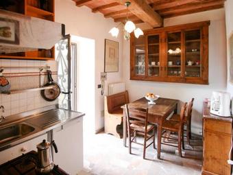 Fattoria Panzalla 151s