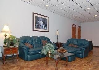 Hotel Quality Inn & Suites