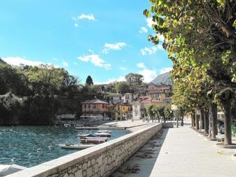 Apartamento Locazione Turistica Casa Dei Fiori (lmg190)