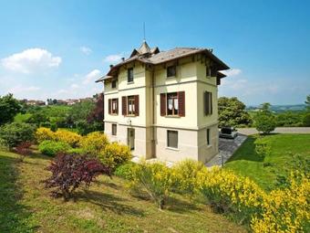 Locazione Turistica Villa Sarezzano (saz100)