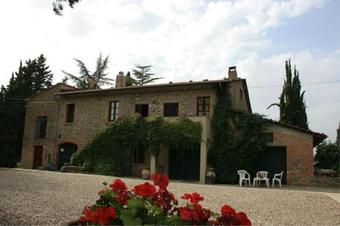 Pieve A Maiano Apartment Sleeps 4 Pool Wifi