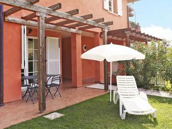 Apartamento Locazione Turistica Golf Resort La Corte (man132)