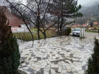 Apartamento Turo Njegusi