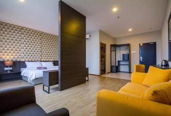 Omg Hotel