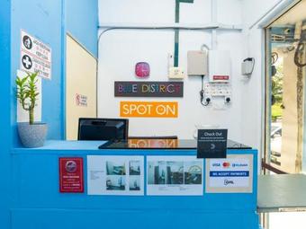 Albergue Spot On 89834 Blue District Backpackers