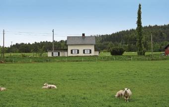 Holiday Home V�gstranda Hjelvik