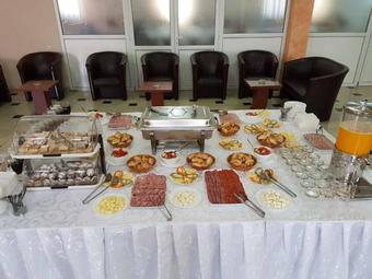 Hotel Feniks Po?arevac