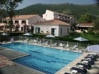 Hotel Breakfree Savannah