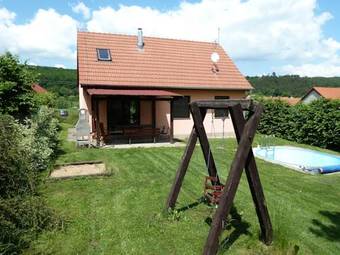 Chalupa M??any - Karl?tejn